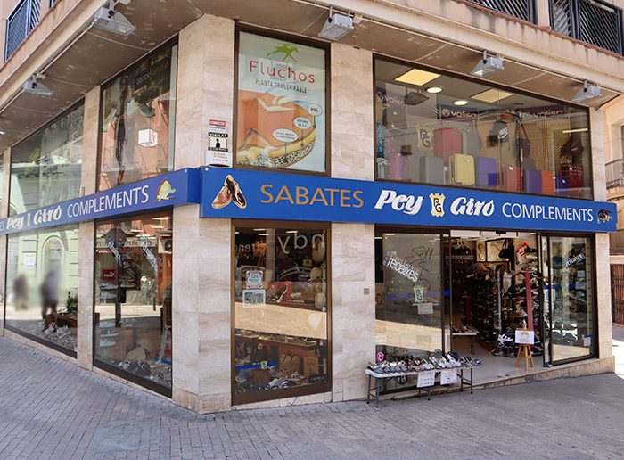 Exterior botiga Sabates Pey